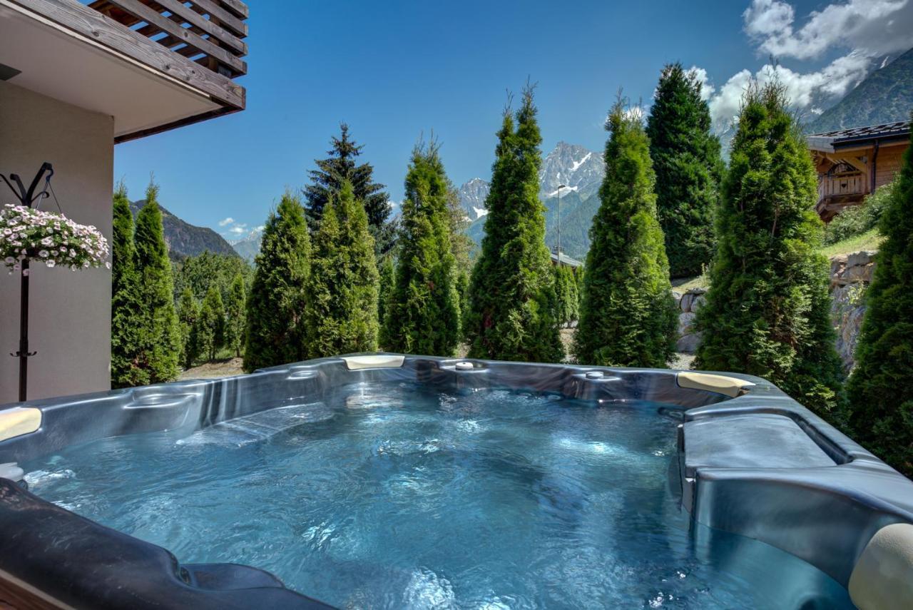 Chalet Rubicon เลอุชส์ ภายนอก รูปภาพ