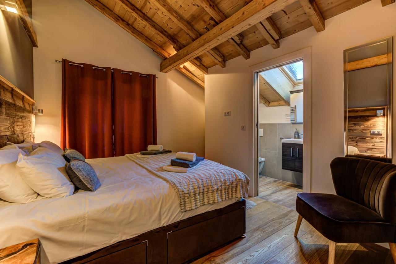 Chalet Rubicon เลอุชส์ ภายนอก รูปภาพ