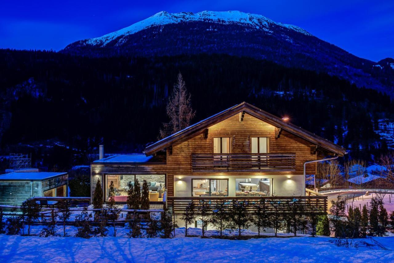 Chalet Rubicon เลอุชส์ ภายนอก รูปภาพ